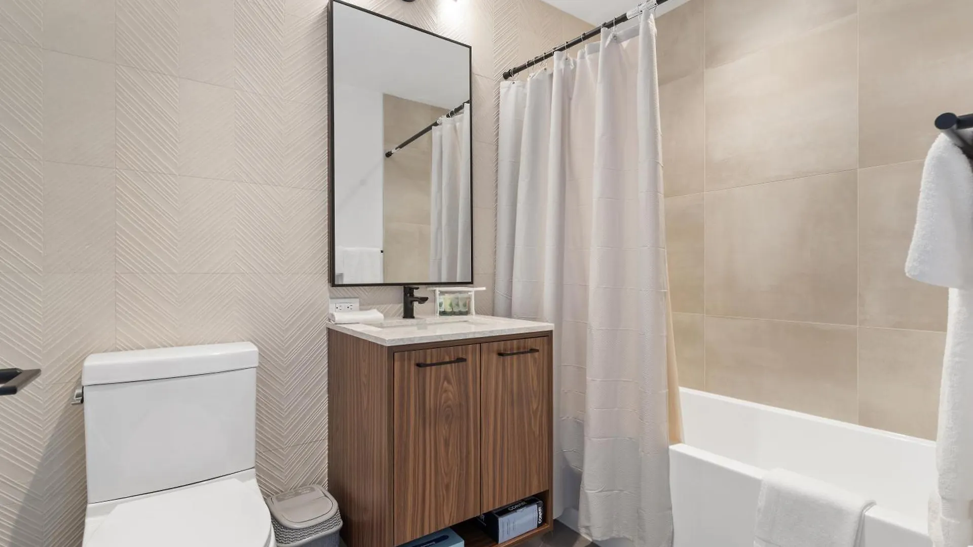 ניו יורק Elegant Studio Haven, Upscale Comfort 0*, ניו יורק ארצות הברית