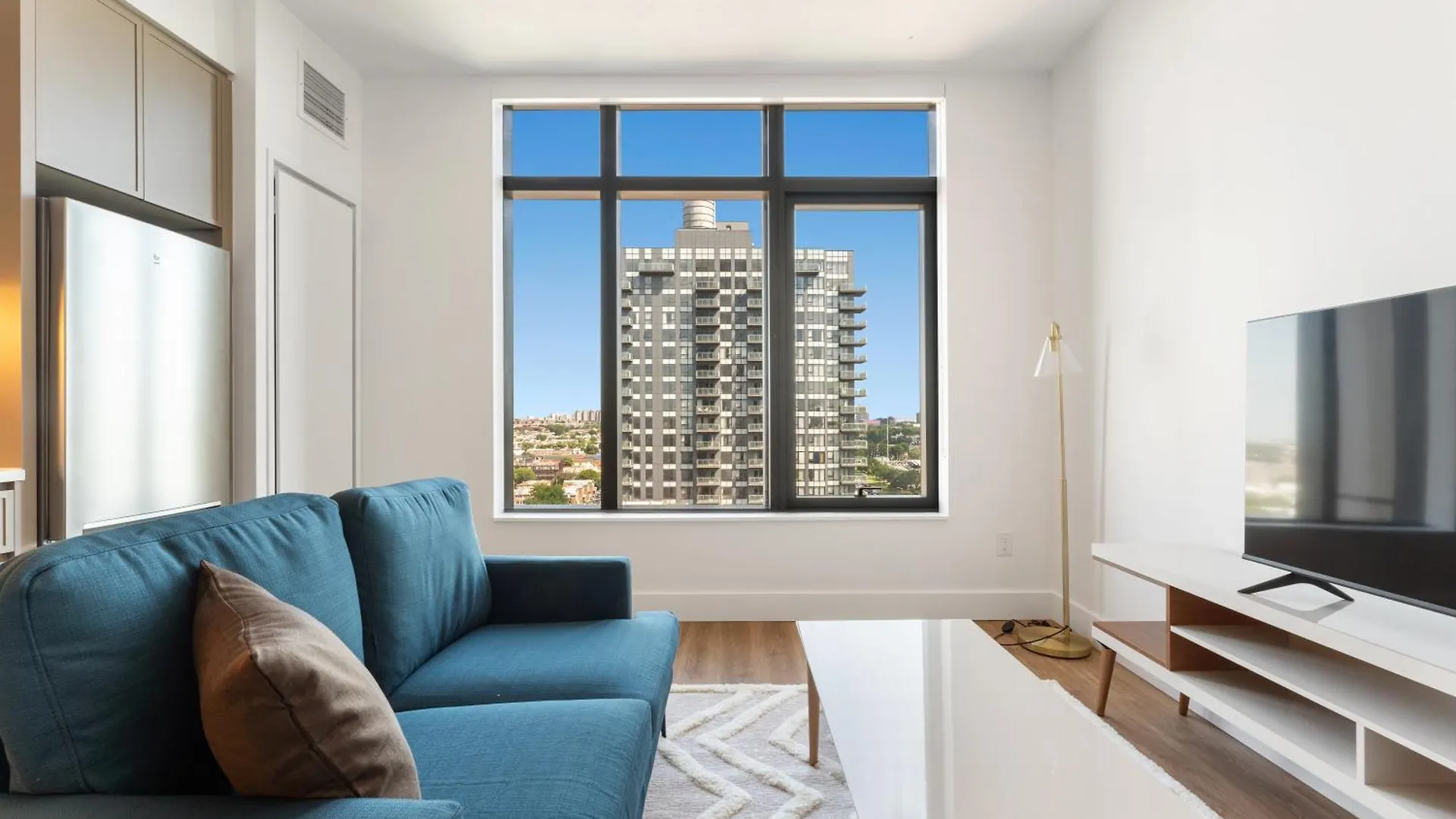 Daire Elegant Studio Haven, Upscale Comfort New York ABD